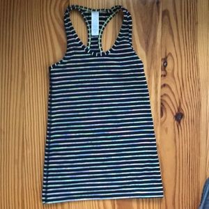 Ivivva tank size 8